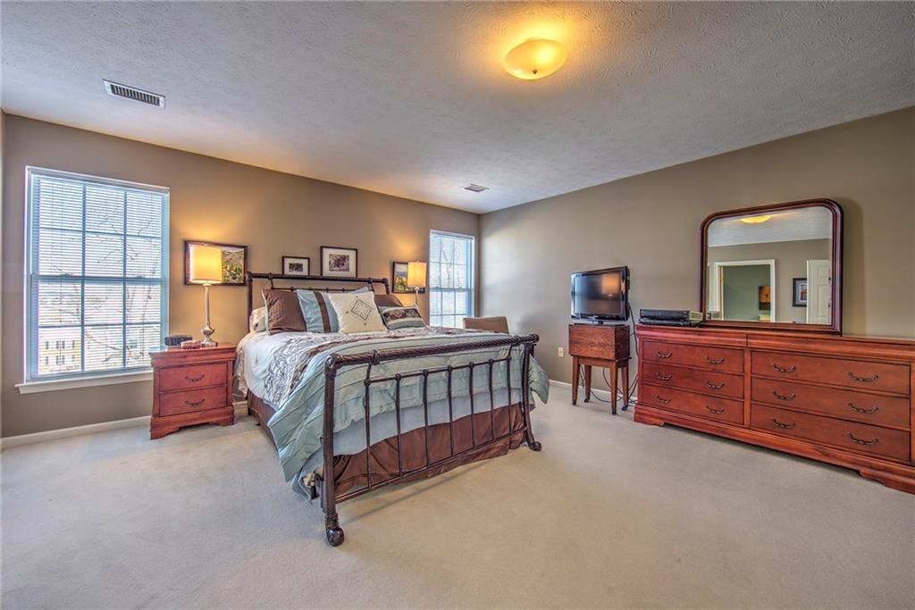 252 Field Club Circle McKees Rocks, PA 15136 - Photo 14 of 24 Master bedroom...