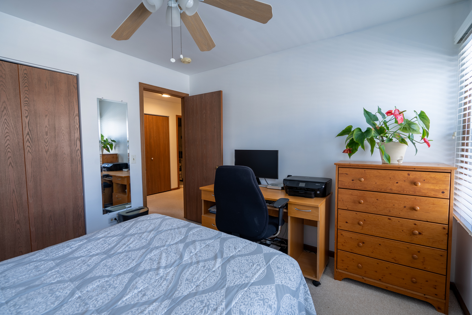 5875 Constitution Avenue Gurnee, IL 60031 - Photo 24 of 34