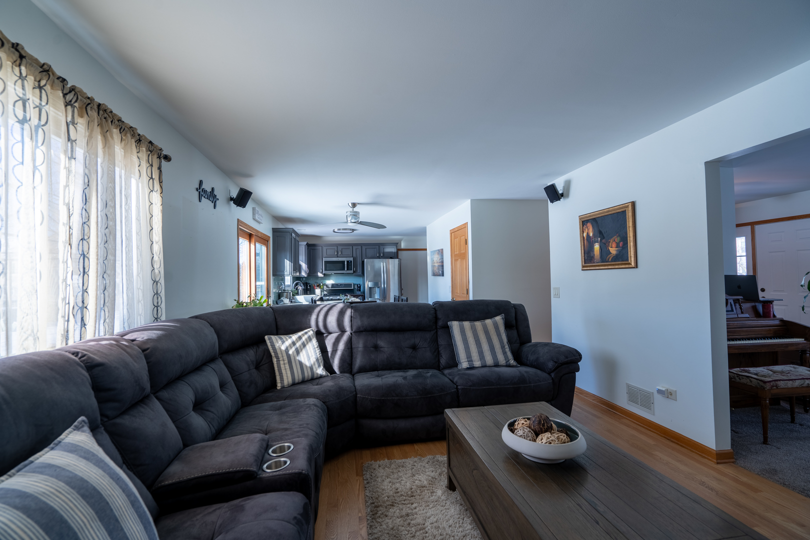 5875 Constitution Avenue Gurnee, IL 60031 - Photo 10 of 34