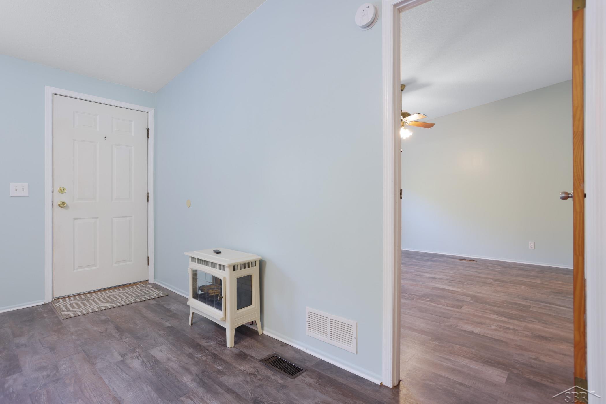 6633 South Orr Road St. Charles, MI 48655 - Photo 16 of 35 Living Room Door To Mast
