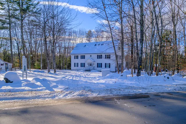$625,000 | 34 Middle Ridge Road, Bridgton, ME 04009