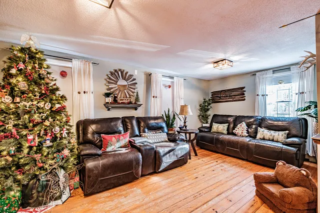 $625,000 | 34 Middle Ridge Road, Bridgton, ME 04009