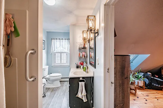 $625,000 | 34 Middle Ridge Road, Bridgton, ME 04009