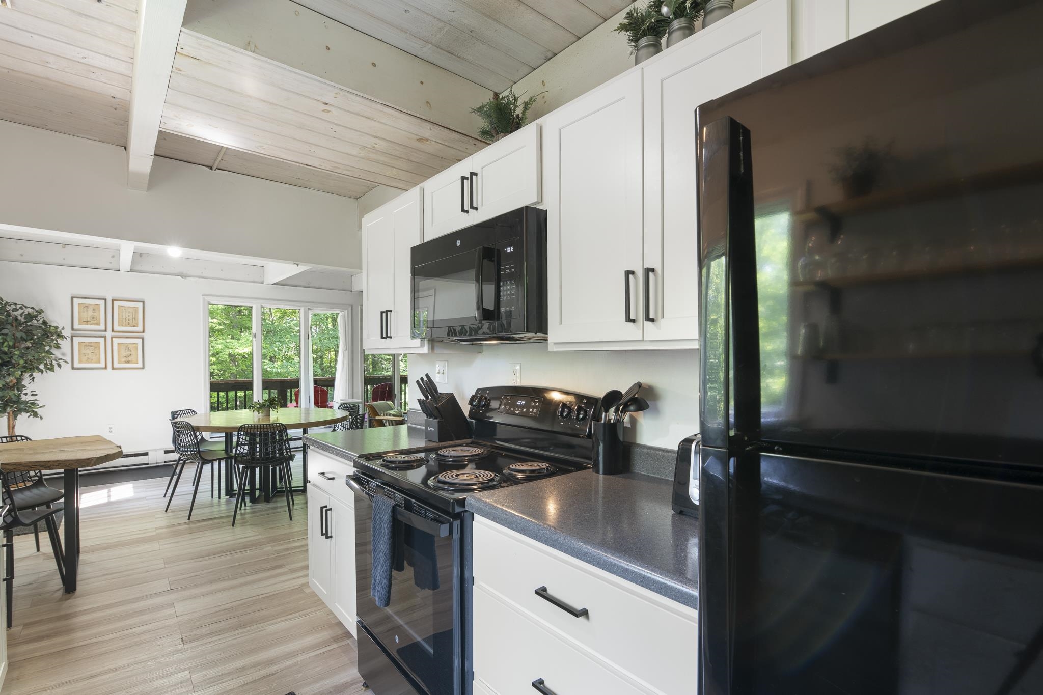 6 Timberview Road West Dover, VT 05356 - Photo 12 of 47