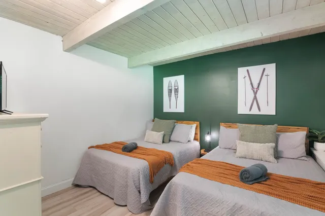 $499,000 | 6 Timberview Road, West Dover, VT 05356