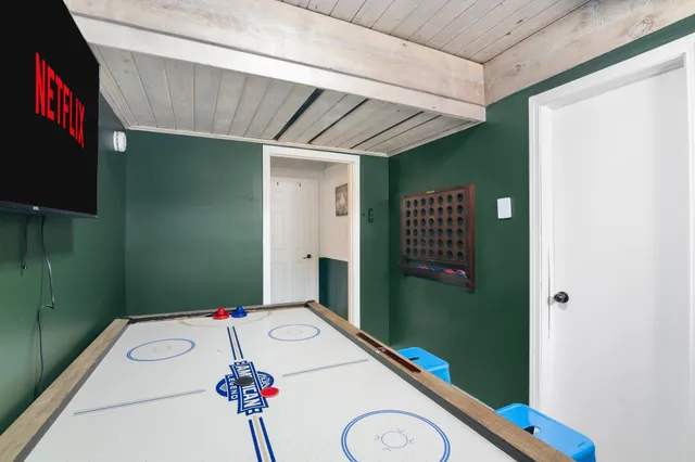 $499,000 | 6 Timberview Road, West Dover, VT 05356