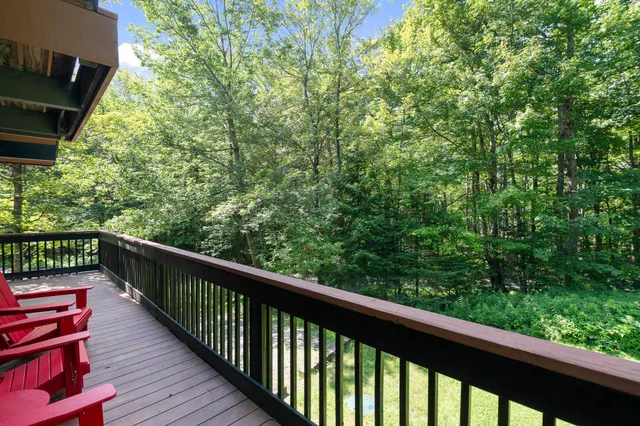 $499,000 | 6 Timberview Road, West Dover, VT 05356