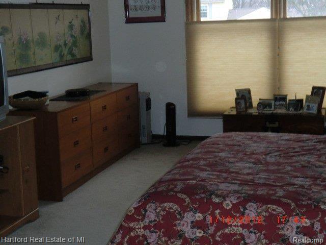 36059 Congress Road Farmington, MI 48335 - Photo 20 of 21 Master Bedroom