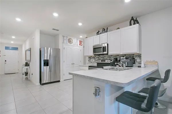 $2,800 | 3676 Scarlet Oak Drive, St. Cloud, FL 34772