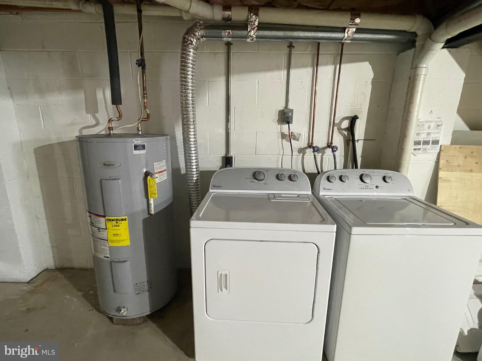 3314 Roxbury Road Hatfield, PA 19440 - Photo 23 of 26 a utility room with dryer and washer