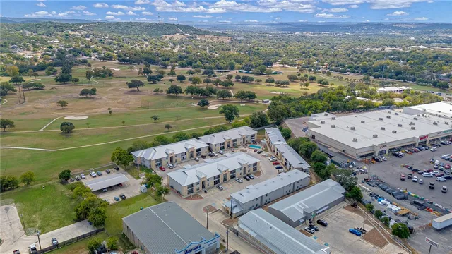 $13,500,000 | 1407 Sidney Baker Street, Kerrville, TX 78028