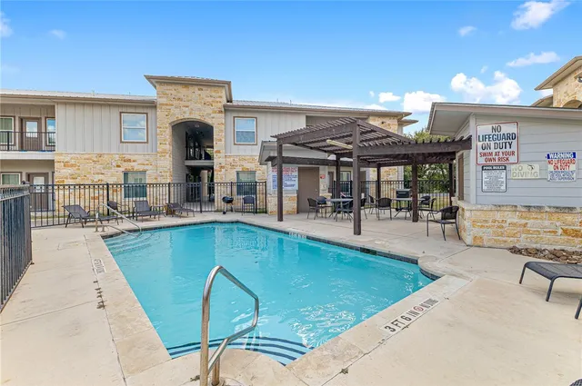 $13,500,000 | 1407 Sidney Baker Street, Kerrville, TX 78028