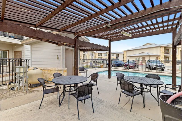 $13,500,000 | 1407 Sidney Baker Street, Kerrville, TX 78028