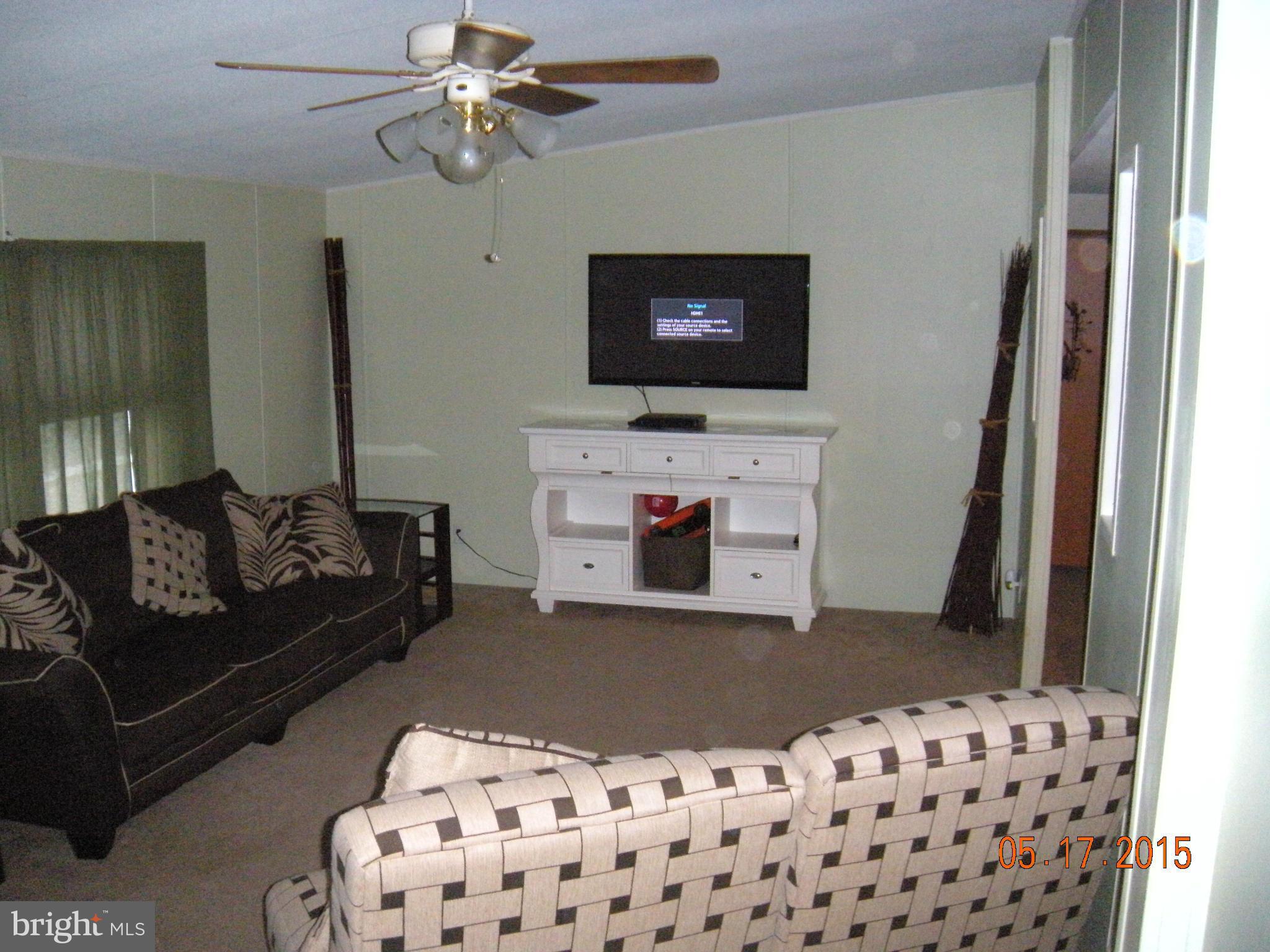 4041 Conowingo Road, Unit 59 Darlington, MD 21034 - Photo 14 of 22 Living Room