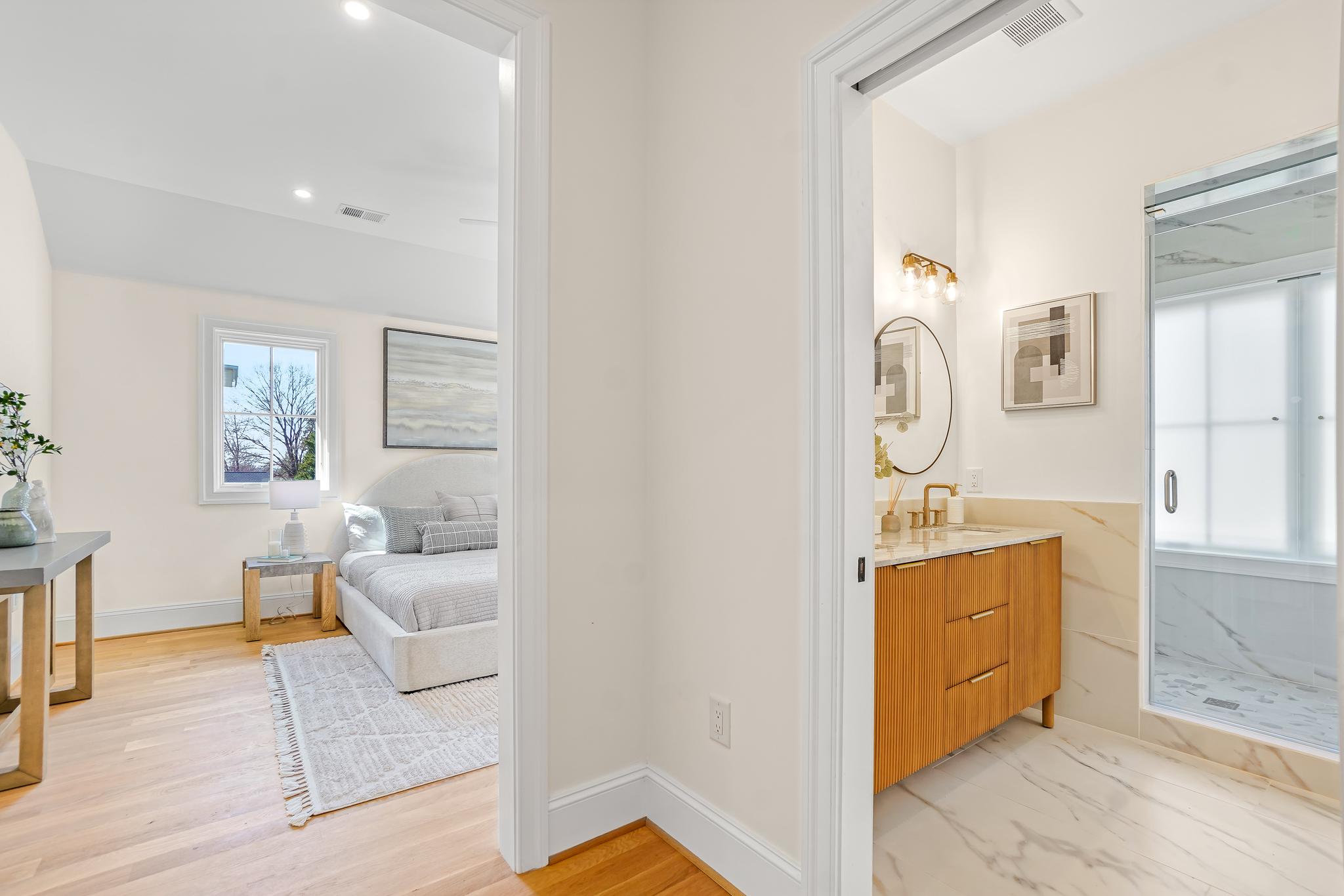 4317 Windom Place Northwest Washington, DC 20016 - Photo 27 of 50 Prim BR, luxurious ba, steam shower, & private WC!