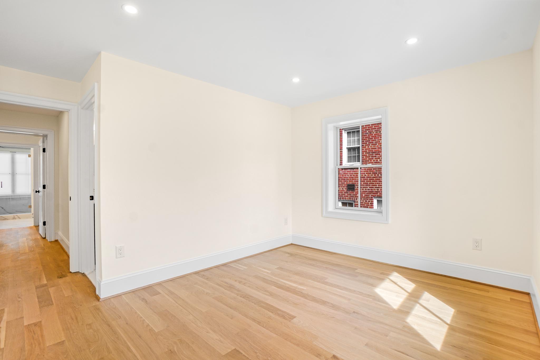 4317 Windom Place Northwest Washington, DC 20016 - Photo 29 of 50 Beroom #2 with en suite bath #2!