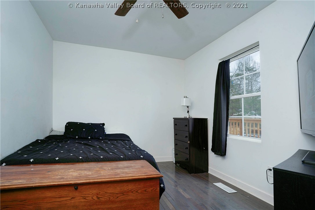 2415 Smith Road Charleston, WV 25314 - Photo 16 of 38 Gallery Image 16
