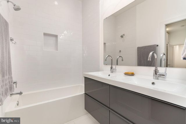 $1,075,000 | 1741 1st Street Northwest, Unit 2, Washington, DC 20001