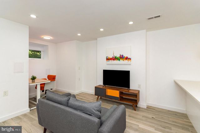 $1,075,000 | 1741 1st Street Northwest, Unit 2, Washington, DC 20001