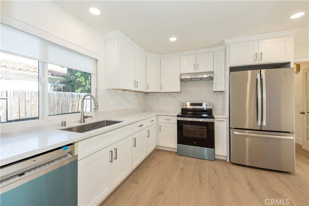 14882 Rattan Street Irvine, CA 92604 - Photo 5 of 27