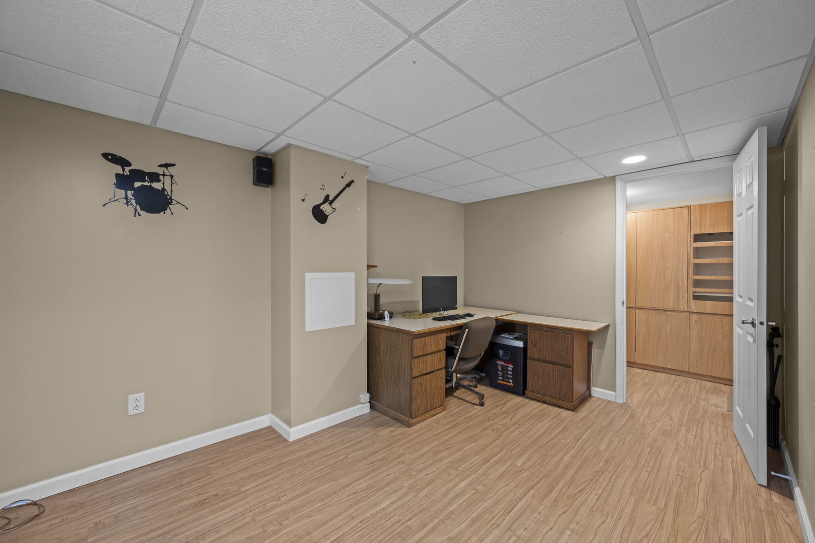 1101 Anthony Road Wheeling, IL 60090 - Photo 13 of 28
