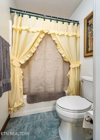 $434,900 | 296 Idlewild Drive, Sparta, TN 38583