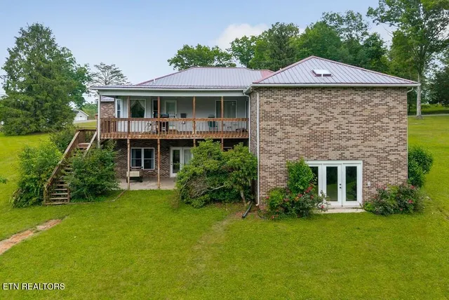 $434,900 | 296 Idlewild Drive, Sparta, TN 38583