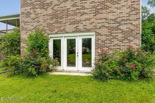 $434,900 | 296 Idlewild Drive, Sparta, TN 38583