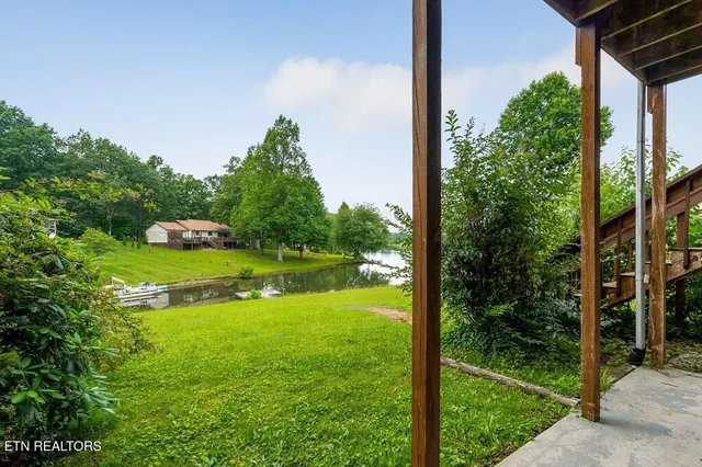 $434,900 | 296 Idlewild Drive, Sparta, TN 38583