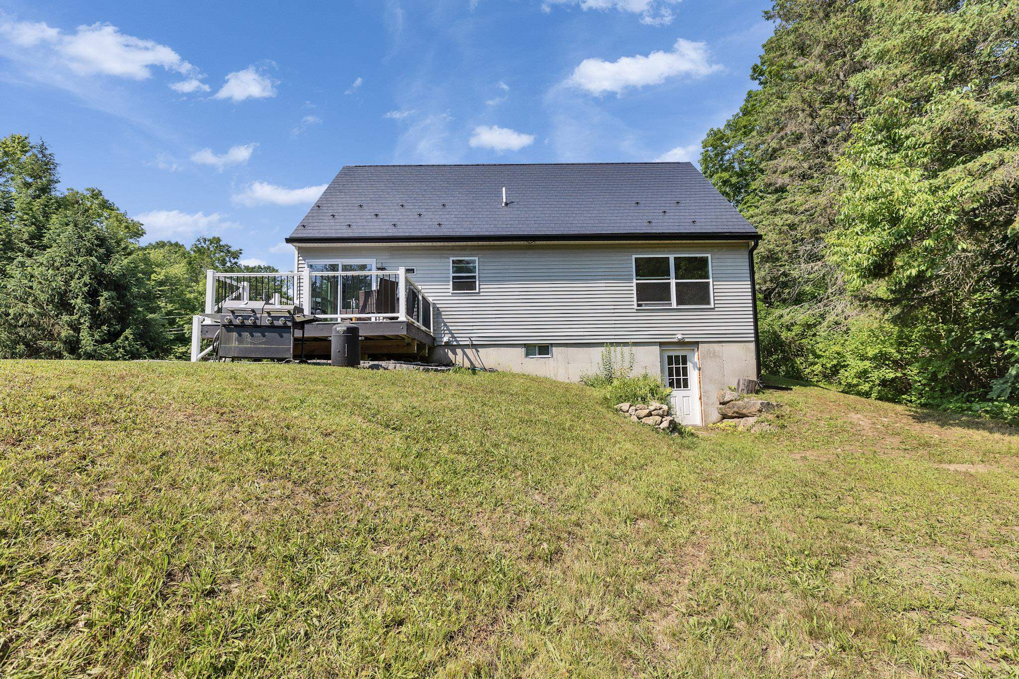 229 Back Ashuelot Road Winchester, NH 03470 - Photo 18 of 59