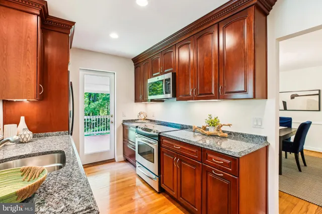 $824,900 | 1750 Overlook Drive, Silver Spring, MD 20903