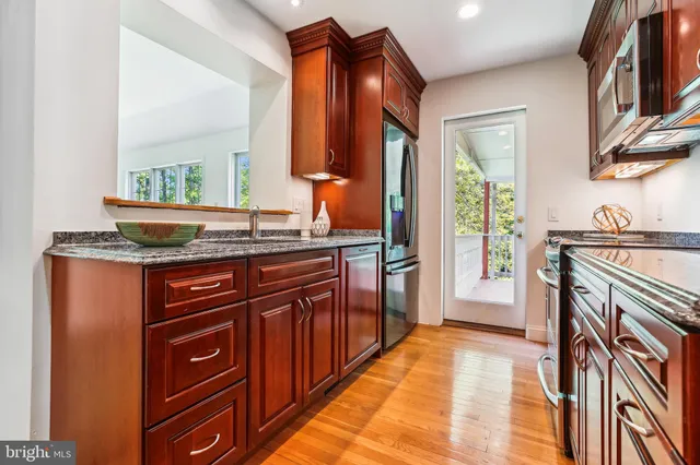 $824,900 | 1750 Overlook Drive, Silver Spring, MD 20903