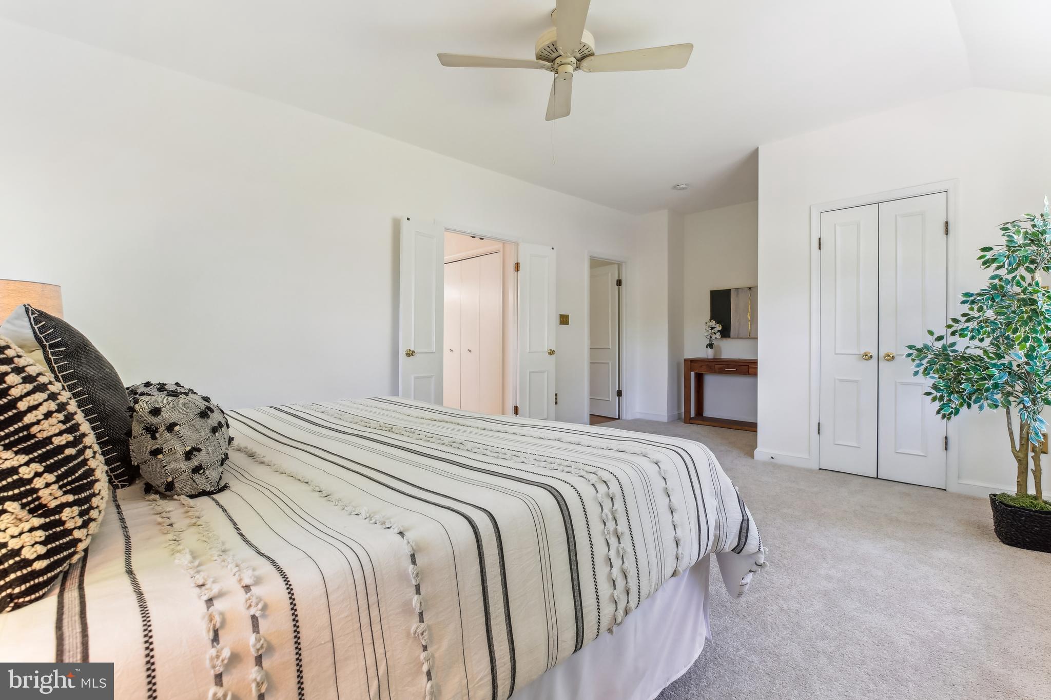 1750 Overlook Drive Silver Spring, MD 20903 - Photo 31 of 86 Main Level Primary Suite