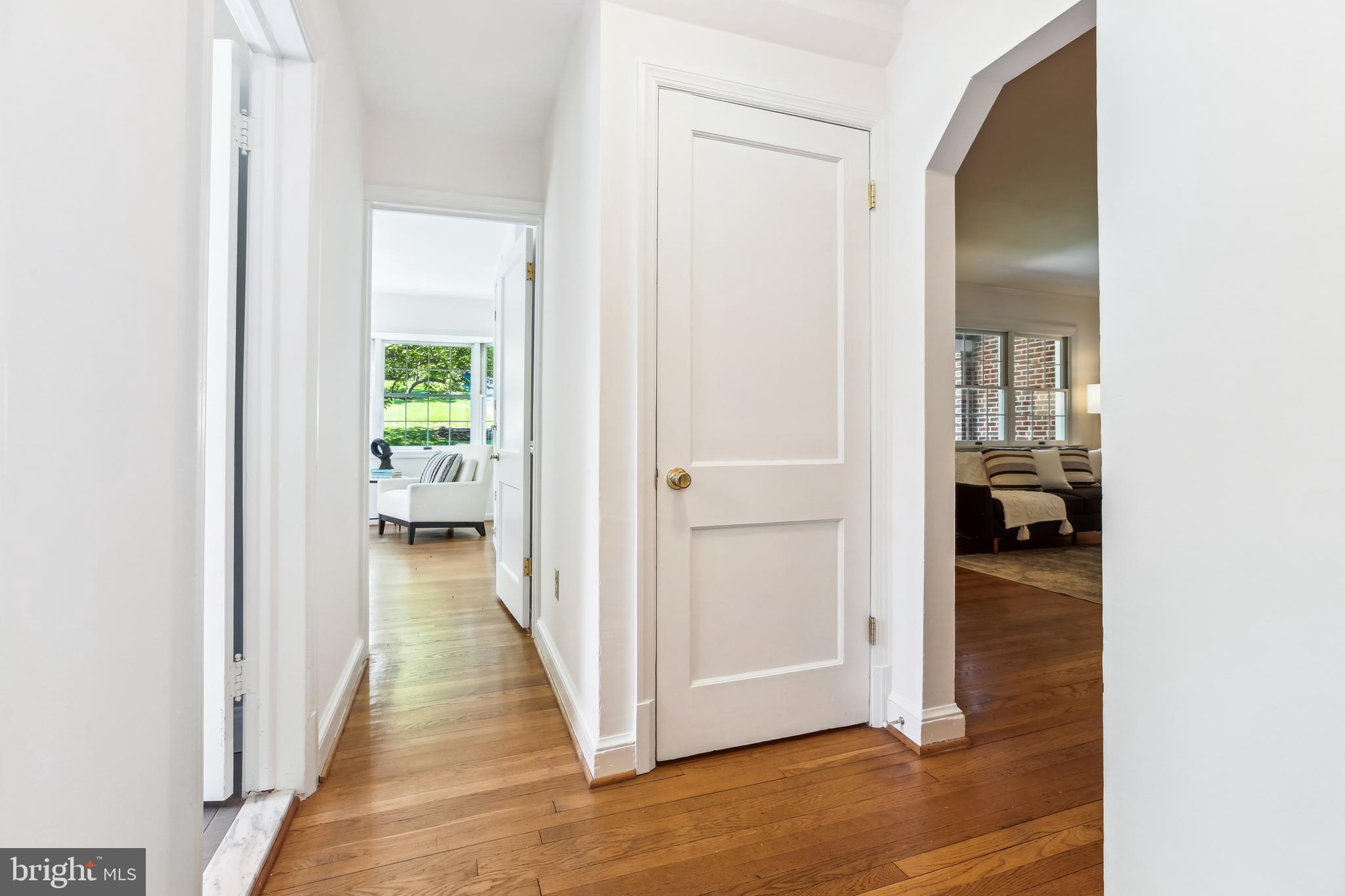 1750 Overlook Drive Silver Spring, MD 20903 - Photo 38 of 86 Hallway