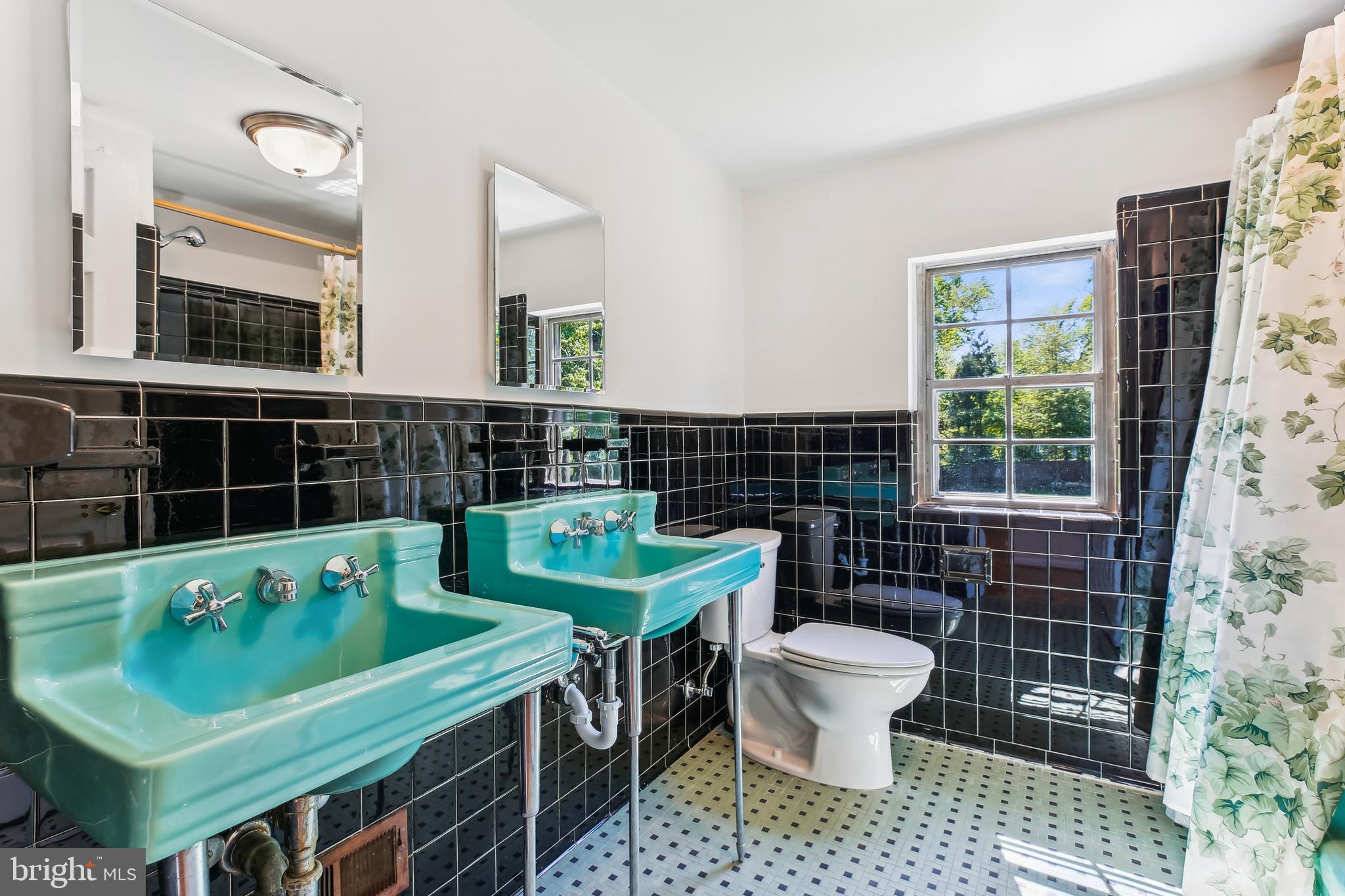 1750 Overlook Drive Silver Spring, MD 20903 - Photo 49 of 86 Upper Level Full Bath #3