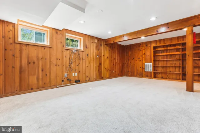 $824,900 | 1750 Overlook Drive, Silver Spring, MD 20903