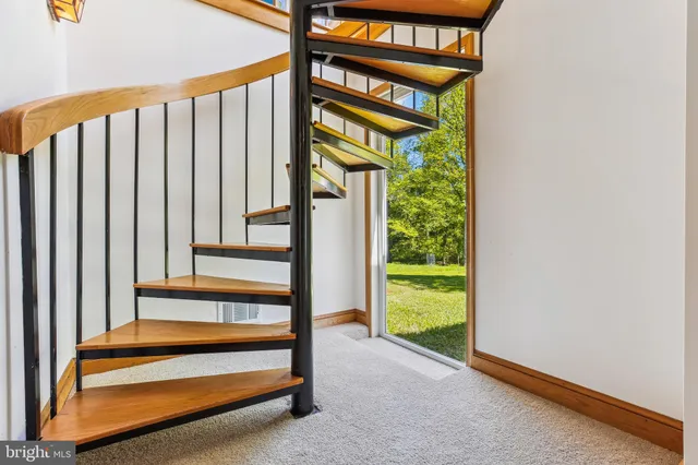 $824,900 | 1750 Overlook Drive, Silver Spring, MD 20903