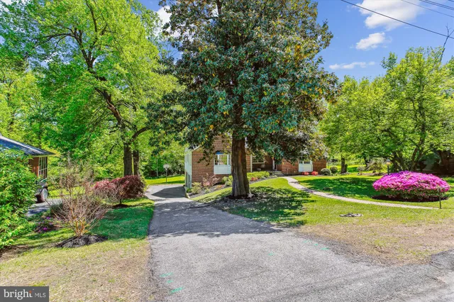 $824,900 | 1750 Overlook Drive, Silver Spring, MD 20903