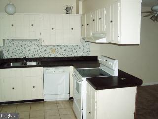 9203 Rusty Anchor Road, Unit 0A18 Ocean City, MD 21842 - Photo 4 of 13 Gallery Image 4