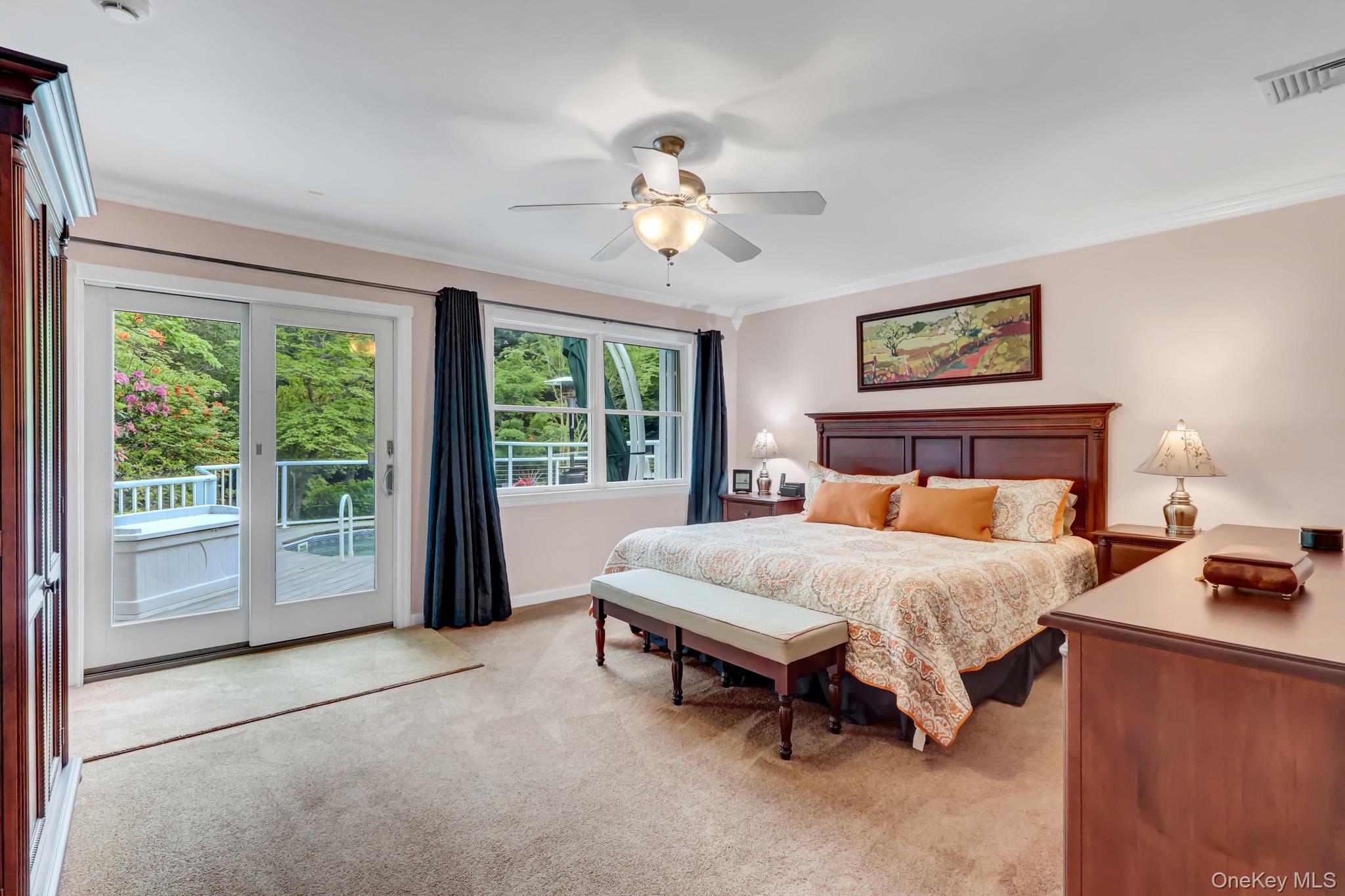 71 Dyke Road Setauket, NY 11733 - Photo 20 of 47