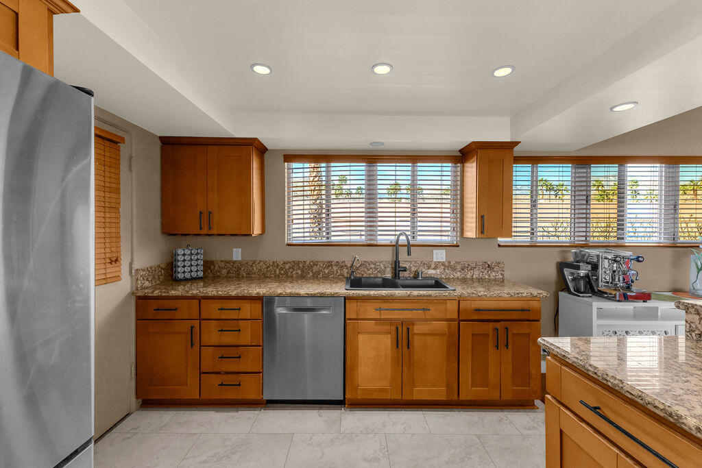 69850 Highway 111, Unit 260 Rancho Mirage, CA 92270 - Photo 19 of 43 IMG_8595