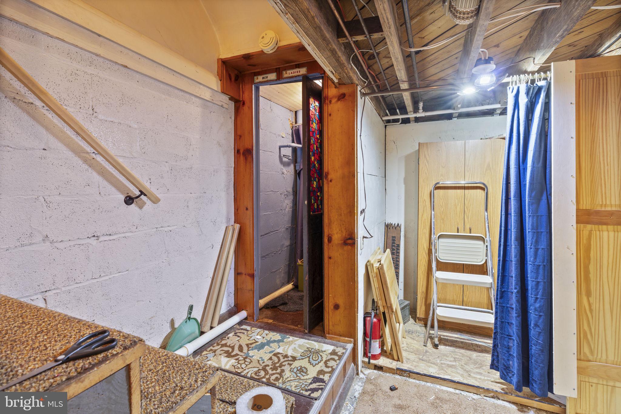 1870 Yakona Road Baltimore, MD 21234 - Photo 27 of 31 a view of an outdoor space