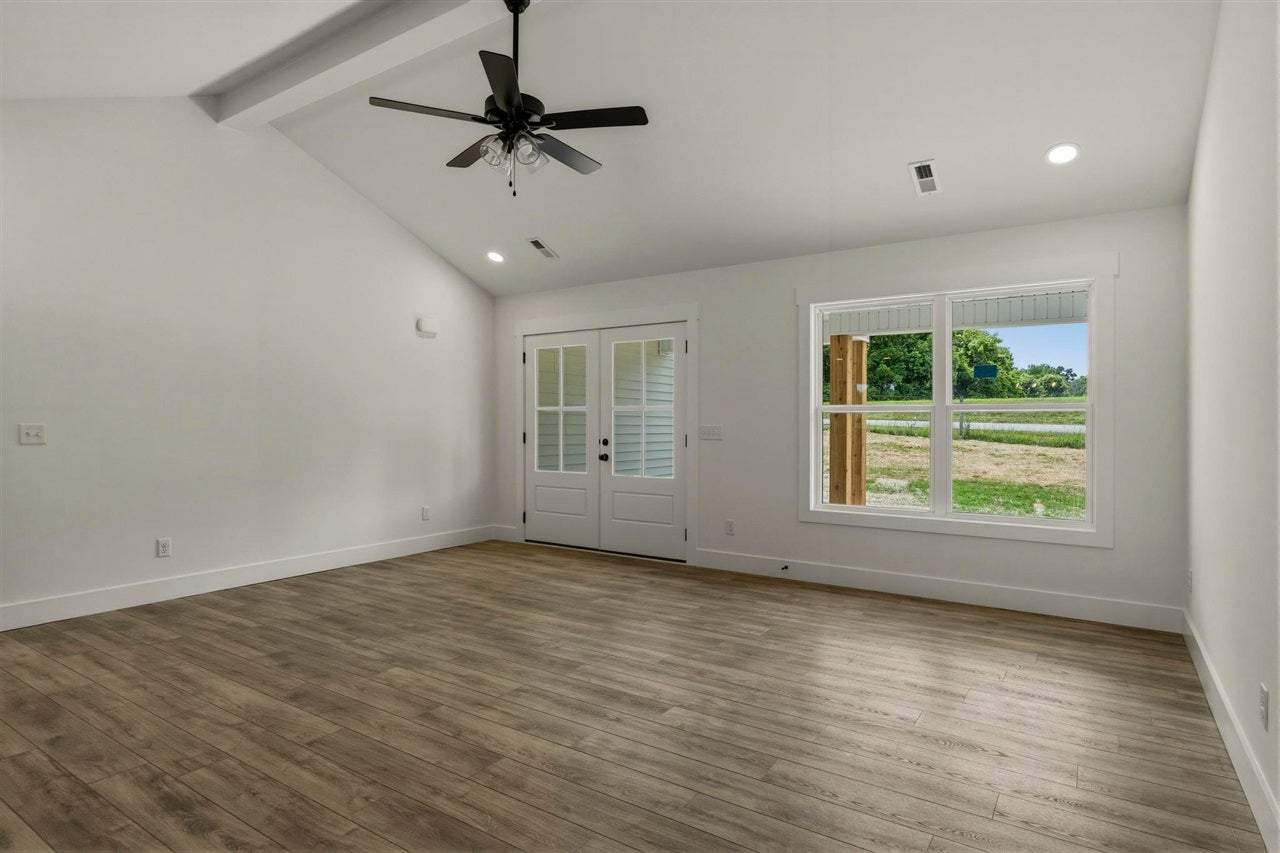 450 Whitlock Road Alvaton, KY 42122 - Photo 3 of 26 Gallery Image 3