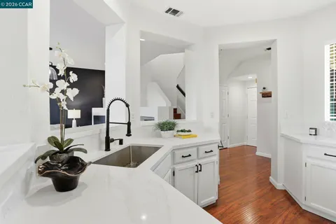 $925,000 | 10630 Roys Hill Lane, Dublin, CA 94568