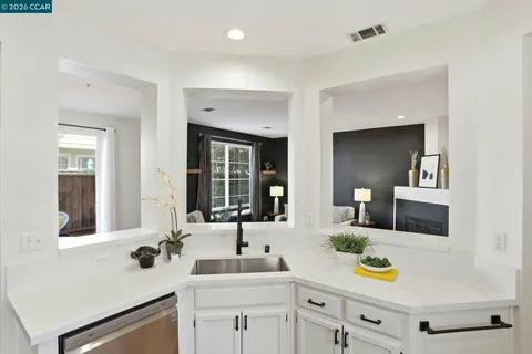 $925,000 | 10630 Roys Hill Lane, Dublin, CA 94568