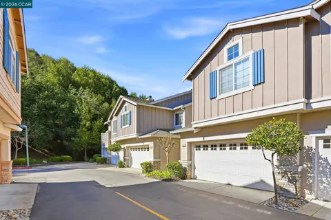 $925,000 | 10630 Roys Hill Lane, Dublin, CA 94568