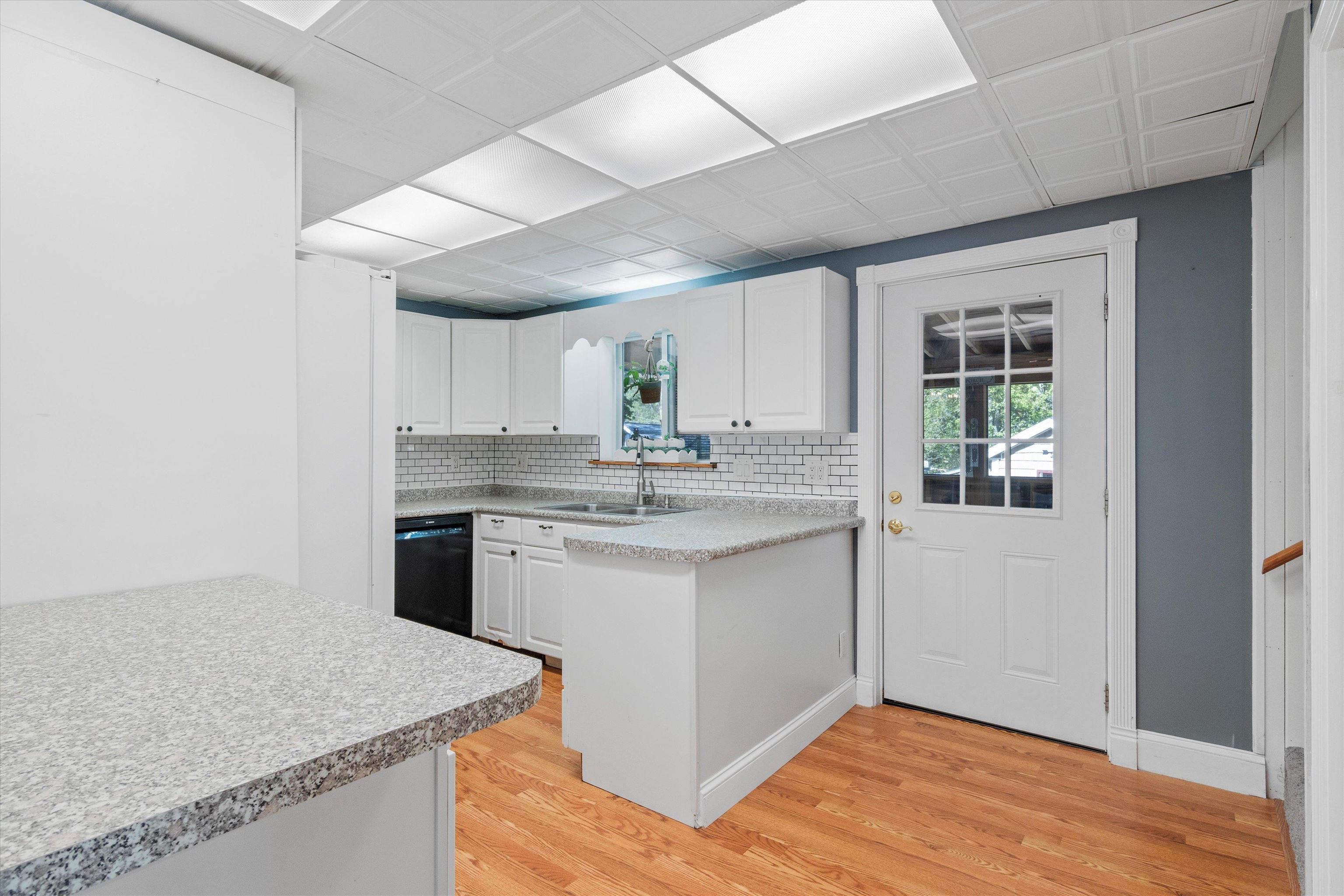 4 Nelson Street Nashua, NH 03063 - Photo 10 of 51 Gallery Image 10