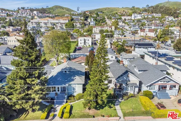$3,250,000 | 1053-1065 East Santa Clara Street, Ventura, CA 93001