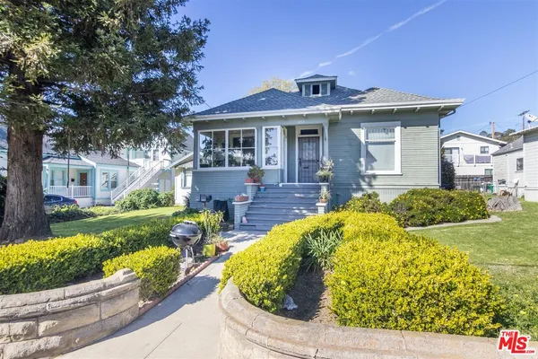 $3,250,000 | 1053-1065 East Santa Clara Street, Ventura, CA 93001