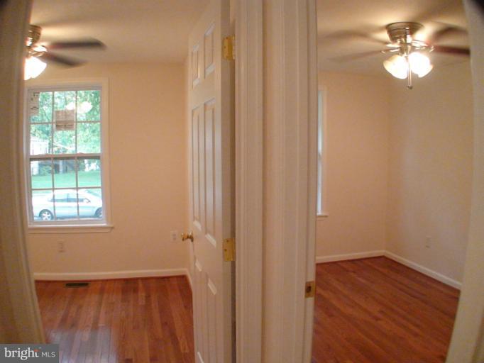 3604 Applecross Way Clinton, MD 20735 - Photo 11 of 30 Bedroom
